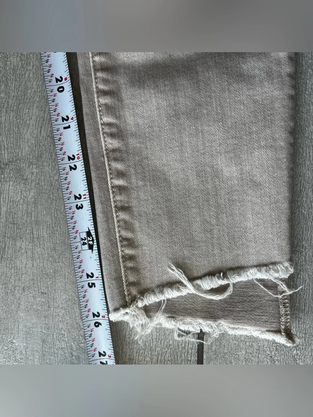 MOTHER Denim Jean Stunner Zip Ankle Step Fray 25 Sexy Just Walked Into Town Sand